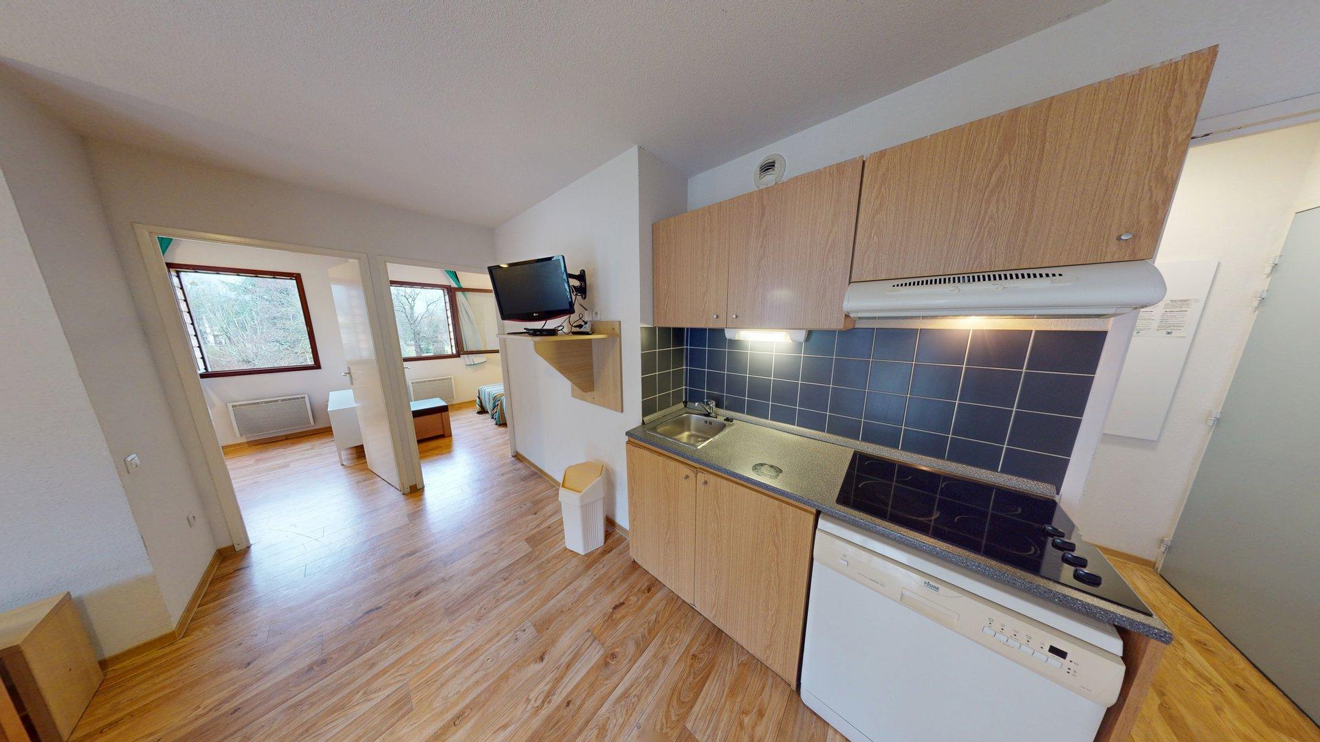 🏡Agréable apt de type 3 meublé avec balcon – face au parc du Casino - photo 5