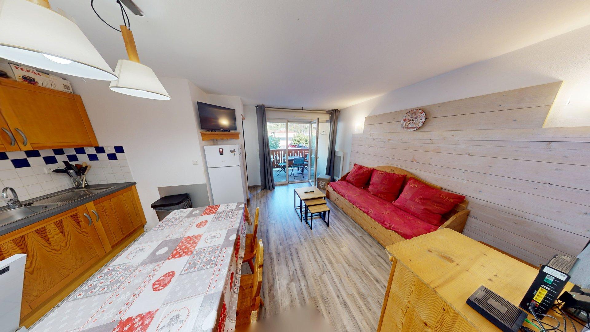 🏔️ Bagnères-de-Luchon – T2 bis de 36 m², balcon ouest, parking, résidence avec piscine – 118 000 € ☀️🏊 - photo 3