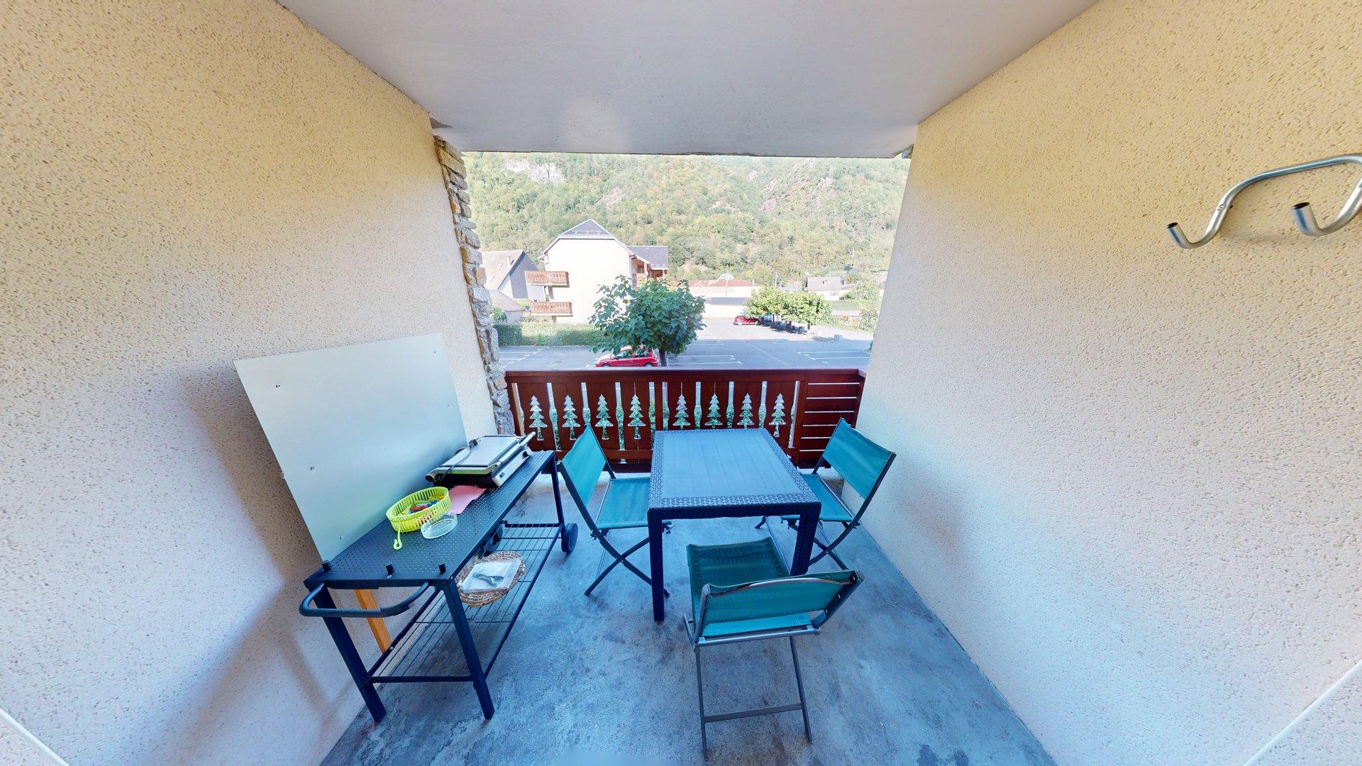 🏔️ Bagnères-de-Luchon – T2 bis de 36 m², balcon ouest, parking, résidence avec piscine – 118 000 € ☀️🏊 - photo 4