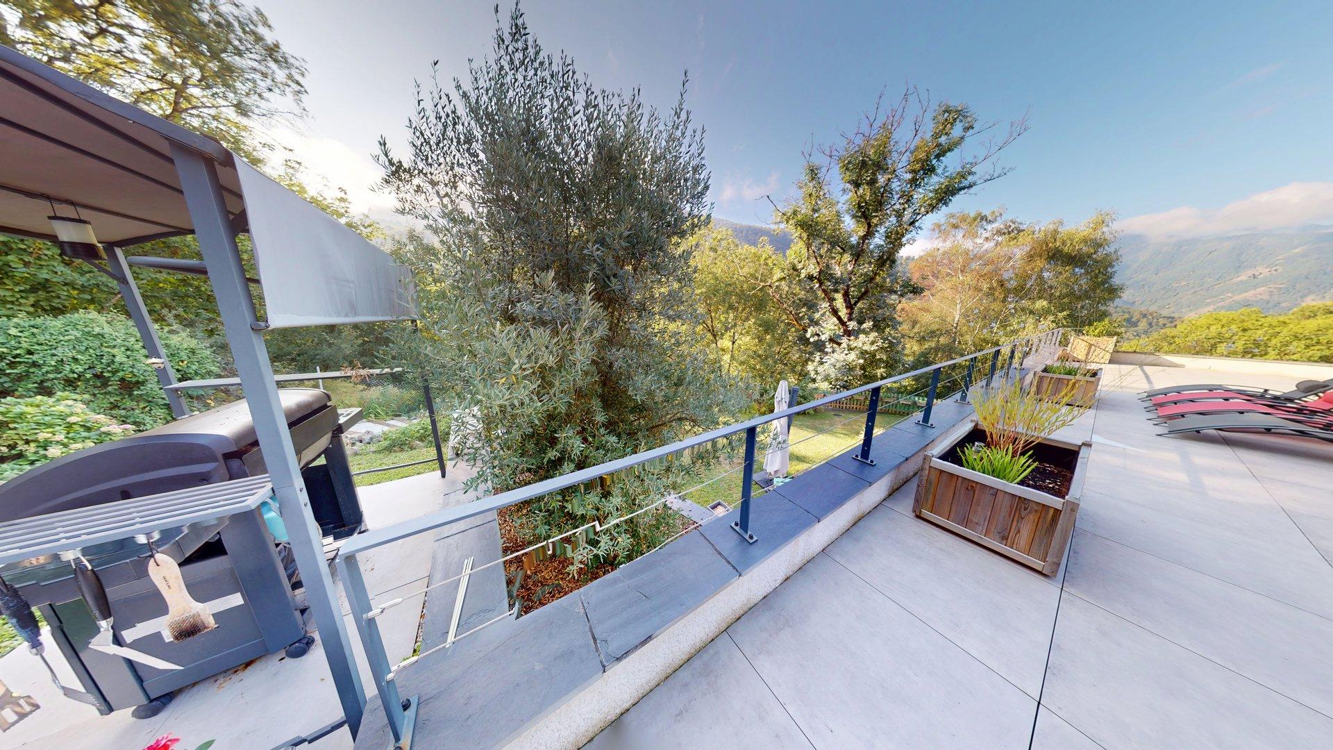 🏡 Maison 4 chambres ~300 m² — Terrain 1 335 m² — Vue Pyrénées à BOUTX (31440) - photo 8