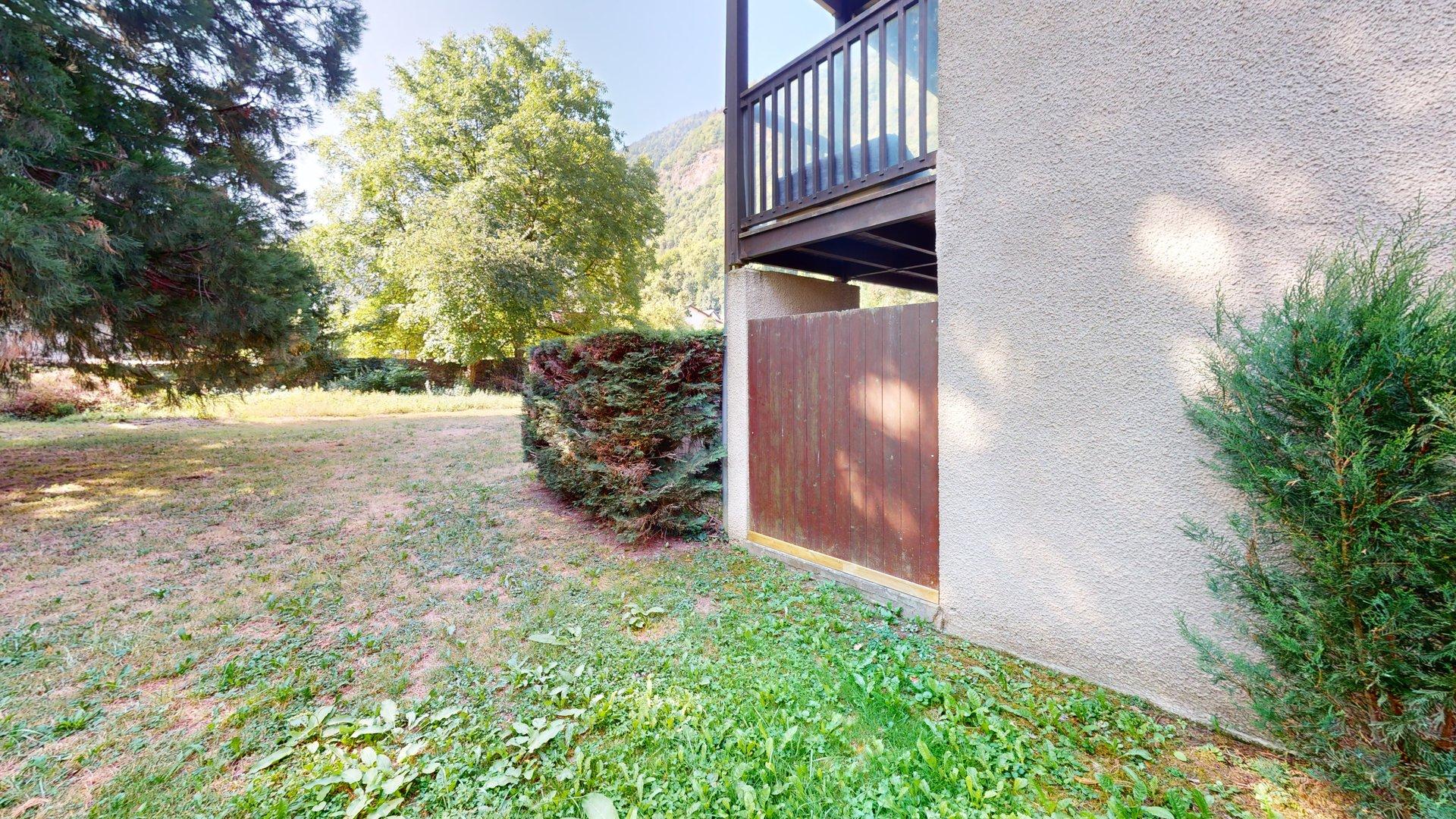 Appartement de type 2 bis avec grande terrasse Sud et parking à Bagnères de Luchon - photo 10